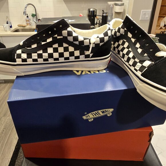 VANS LX Old Skool Men's Checkerboard VN000D56BZW Size 10 Shoes Sneakers NEW - Picture 3 of 16